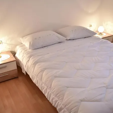 Apartment Persic *