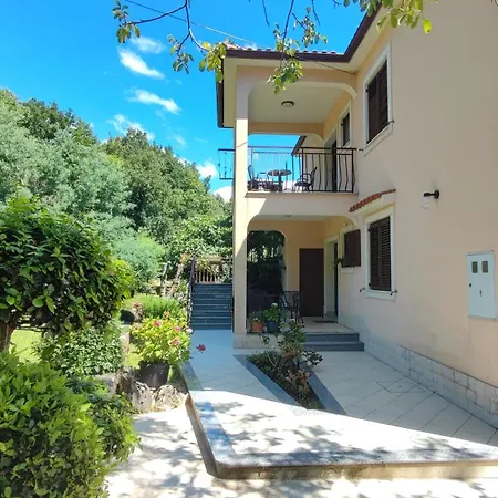 Apartment Persic